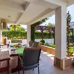 Apartament 2 Bedroom Cozy In *